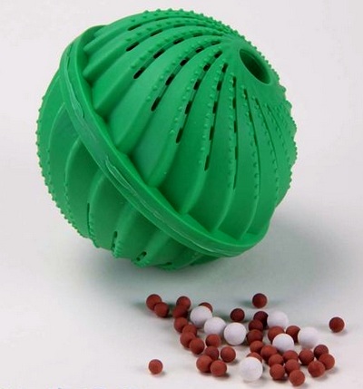 Green balls.jpg