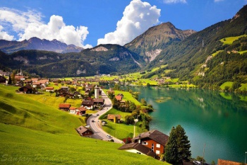 Фото к статье Туристические особенности Швейцарии 2.jpg