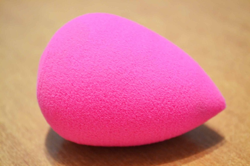 Файл:Фото к статье Beautyblender 2.JPG