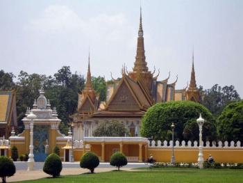 Фото к статье Самые недорогие туристические направления для россиян (Камбоджа) 5.jpg
