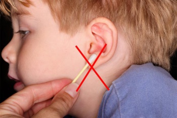 Фото к статье Как правильно чистить уши ребенку 5.jpg